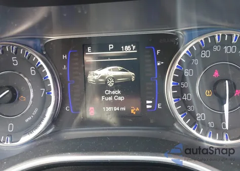 2015 Chrysler 200 Limited z USA, uszkodzony, nr VIN 1C3CCCAB3FN684614